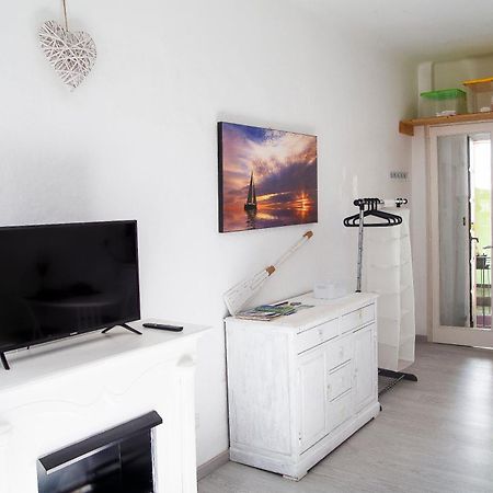 Lago Maggiore Lesa Elena Home Ngoại thất bức ảnh