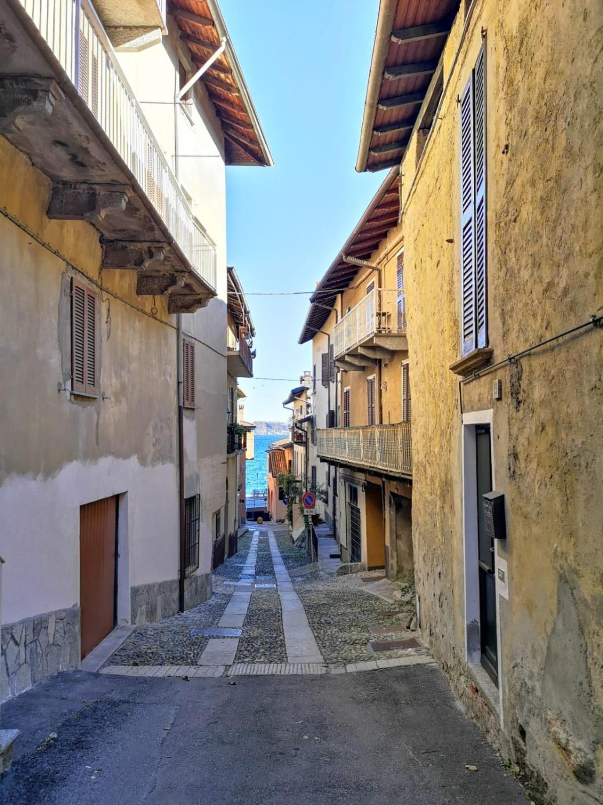 Lago Maggiore Lesa Elena Home Ngoại thất bức ảnh